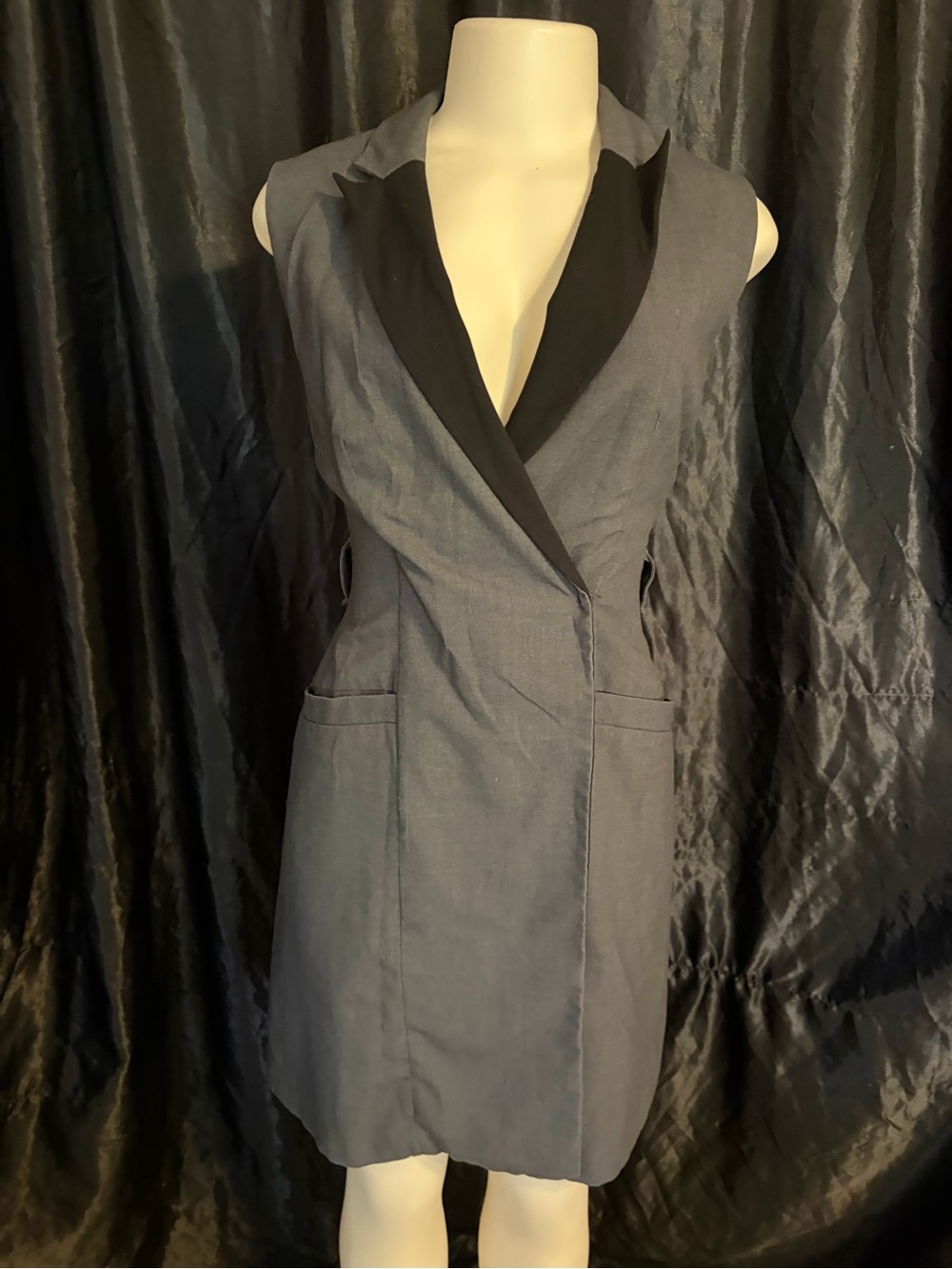 Calvin Klein Gray Sleeveless Wrap Dress with Black Lapel